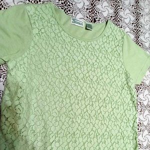 Women's top, M, W-19" L-22" Mint Green Cotton/Poly